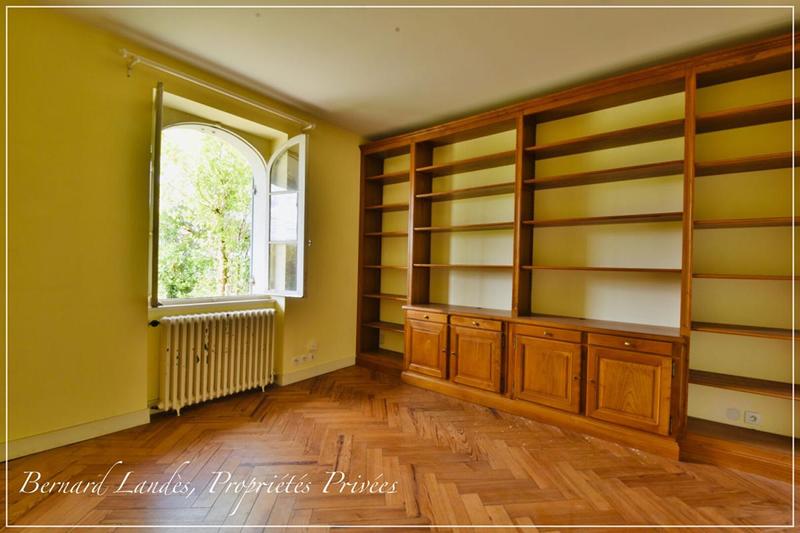 Maison - 185 m² - 6 pièces