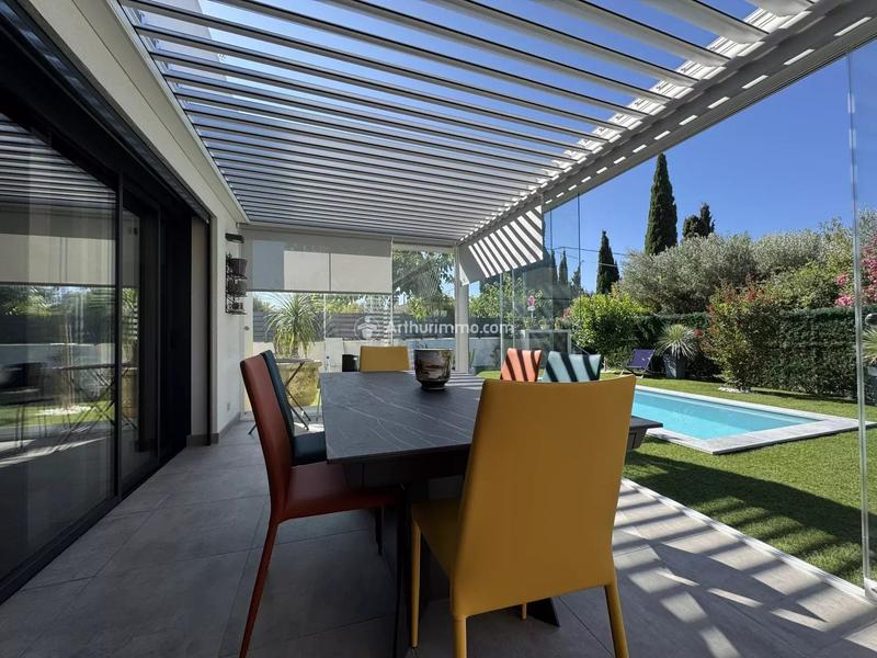 Appartement - 105 m² - 3 pièces