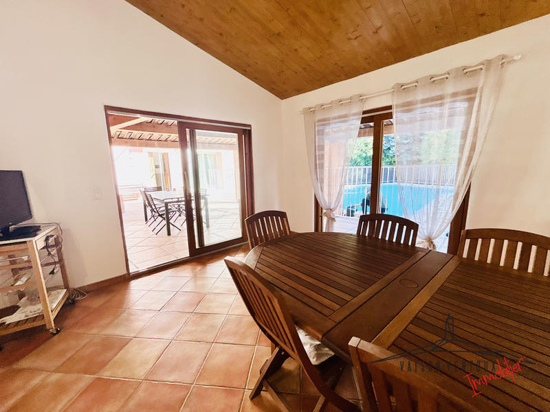 Villa - 140 m² - 5 pièces