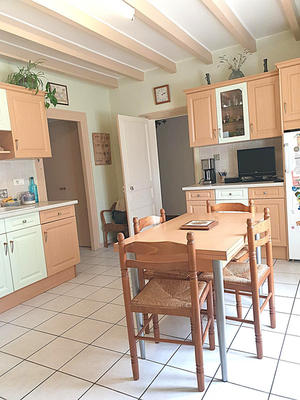 Maison en pierre - 181 m² - 7 pièces