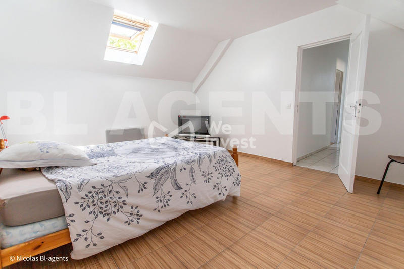 Maison - 110 m² - 5 pièces