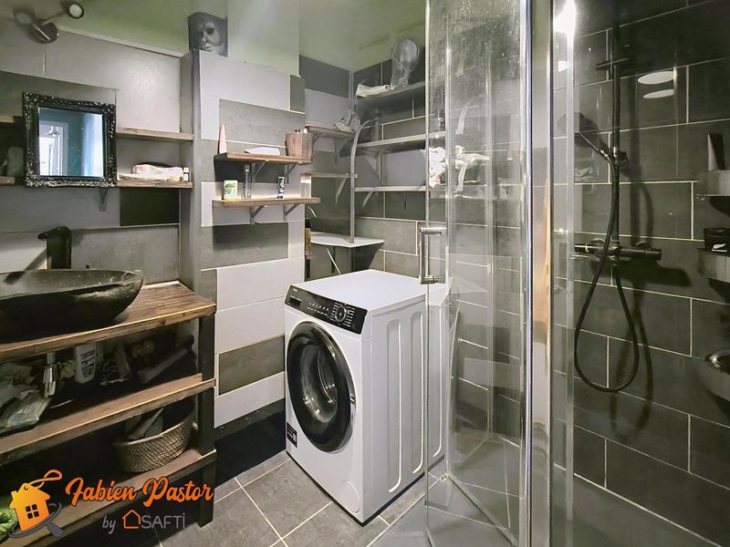 Appartement - 97 m² - 4 pièces