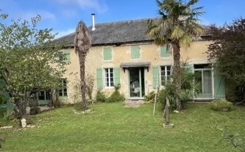 Maison - 180 m² - 5 pièces