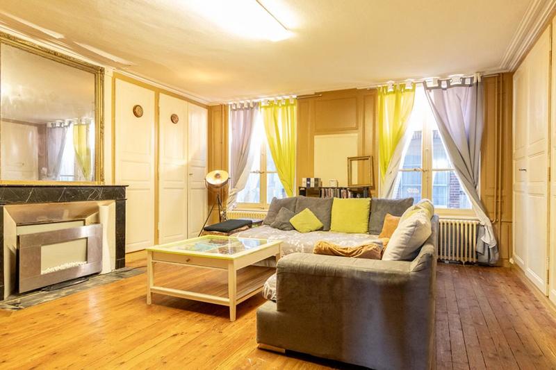 Maison - 229 m² - 8 pièces