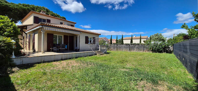 Villa - 141 m² - 5 pièces