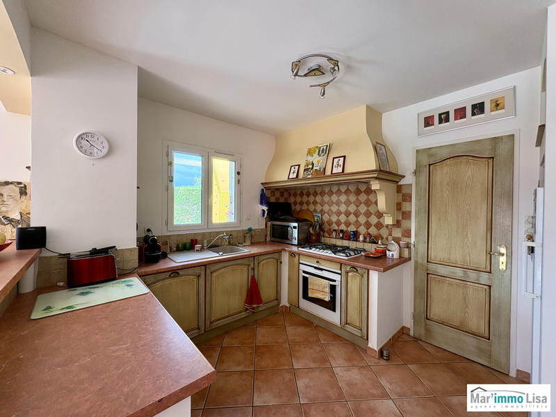 Maison - 110 m² - 4 pièces