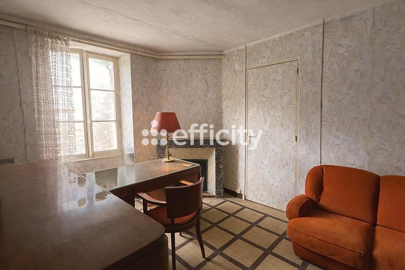 Maison - 195 m² - 7 pièces