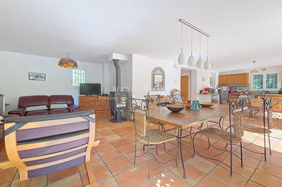 Villa - 112 m² - 5 pièces