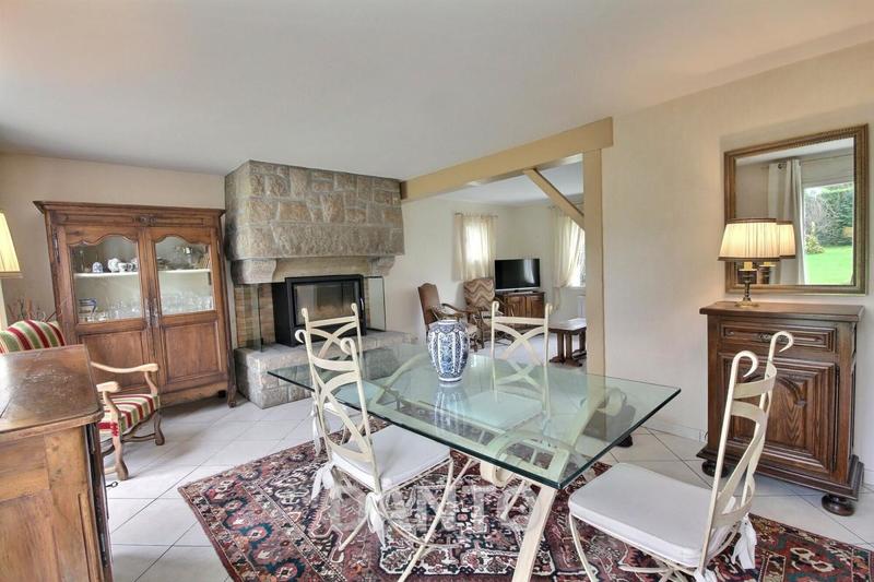 Maison traditionnelle - 127 m² - 6 pièces