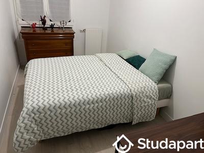 Chambre - 11 m² - 1 pièce