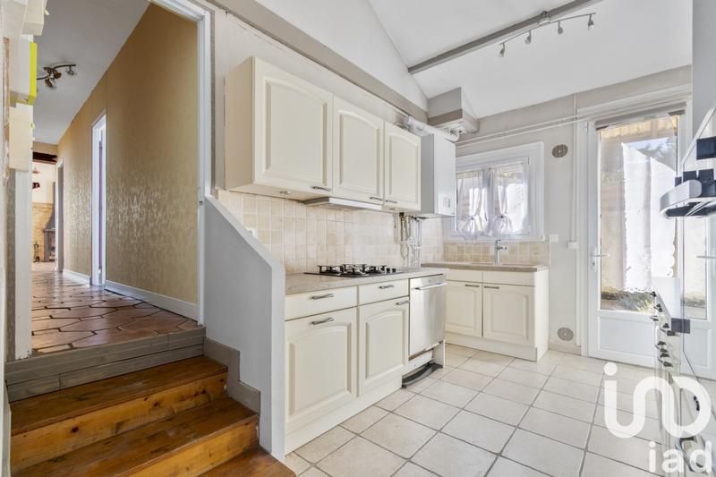 Maison - 93 m² - 5 pièces