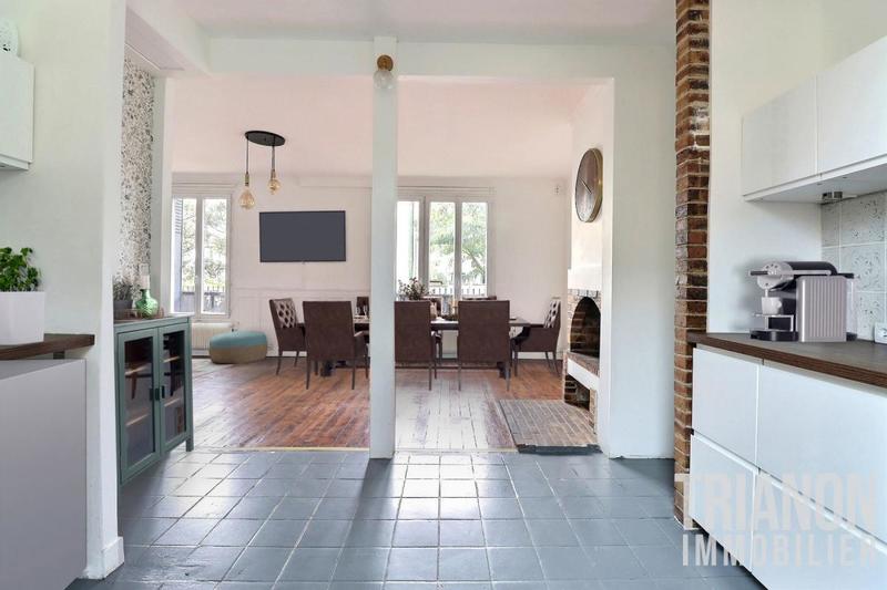 Maison - 122 m² - 6 pièces