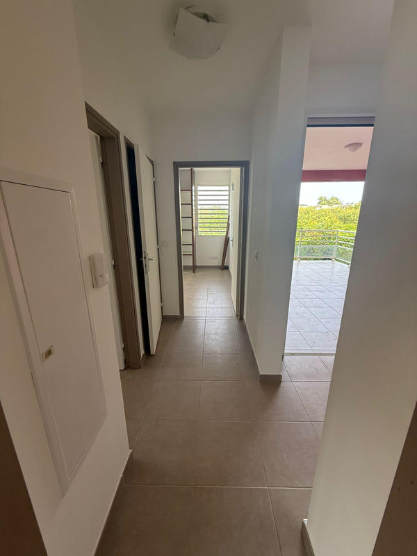 Appartement - 92 m² - 3 pièces