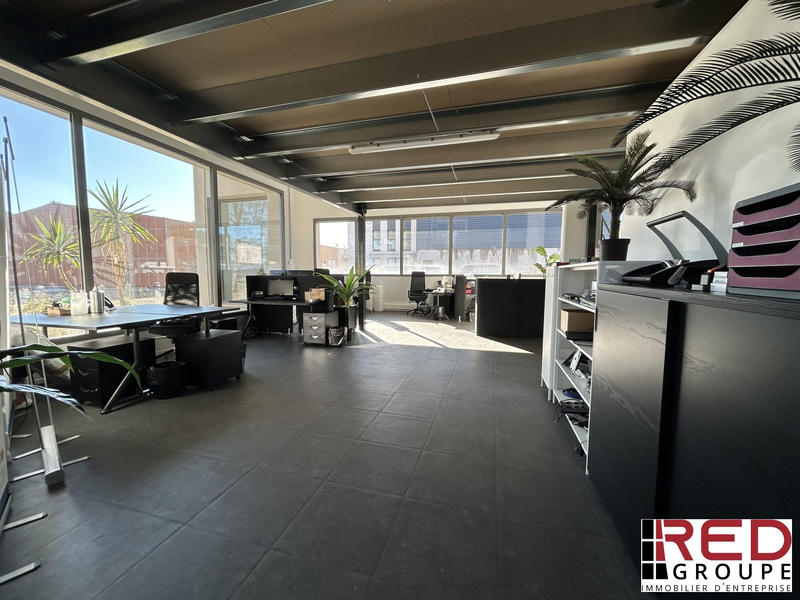 Bureau - 215 m²
