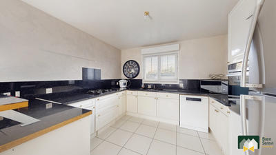 Maison - 146 m² - 6 pièces