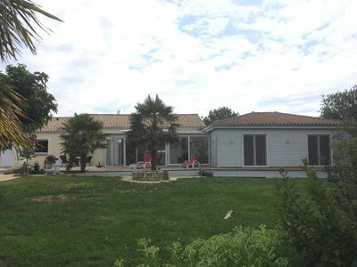 Maison - 190 m² - 6 pièces