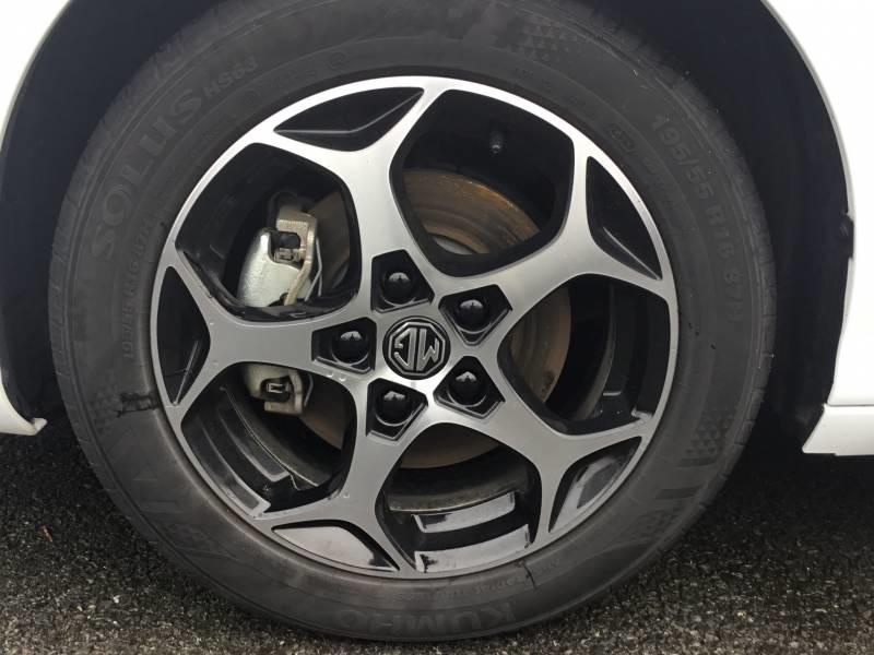 Mg mg3 1.5 l Hybrid+ 195 ch Comfort