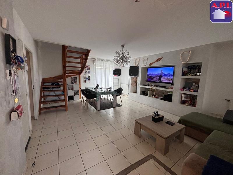 Maison - 83 m² - 4 pièces