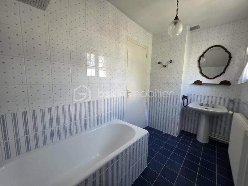 Maison ancienne - 122 m² - 6 pièces