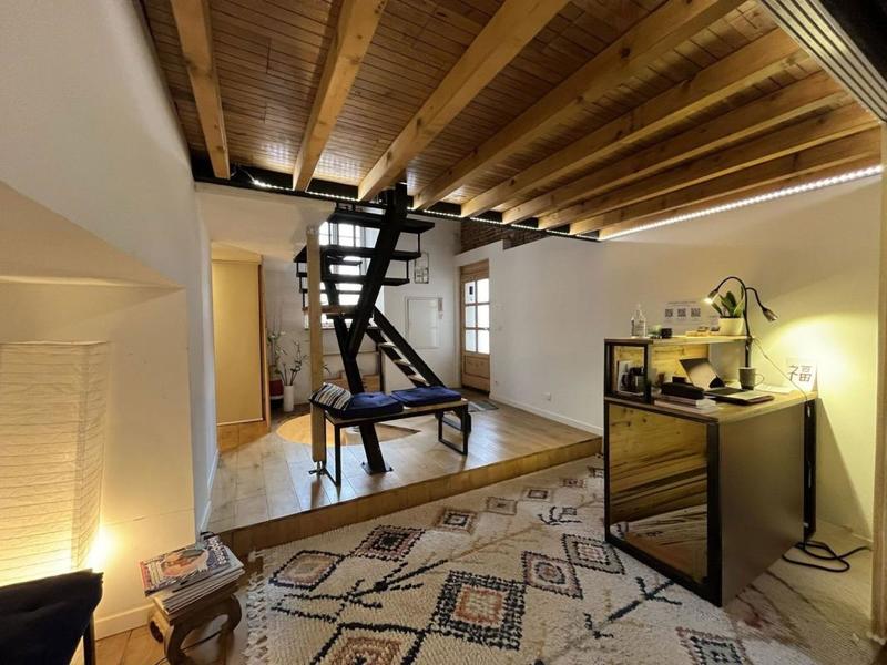 Appartement - 112 m² - 3 pièces