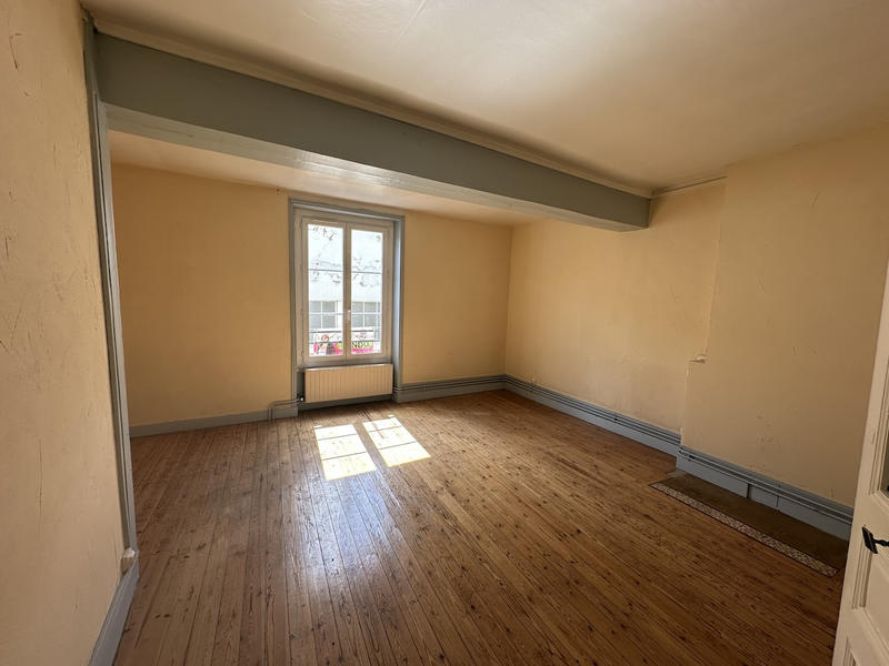 Maison de village - 92 m² - 4 pièces