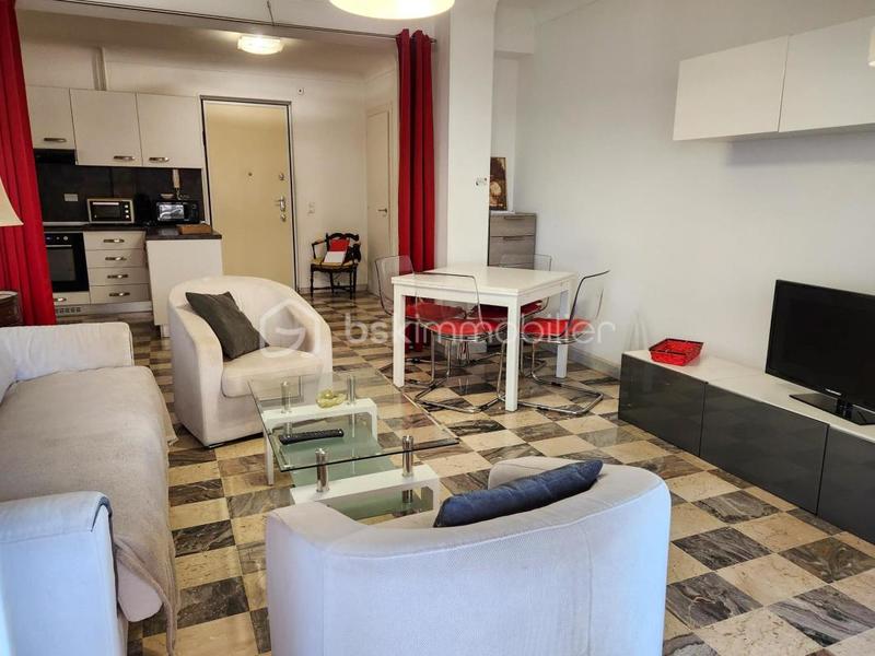 Appartement - 70 m² - 3 pièces