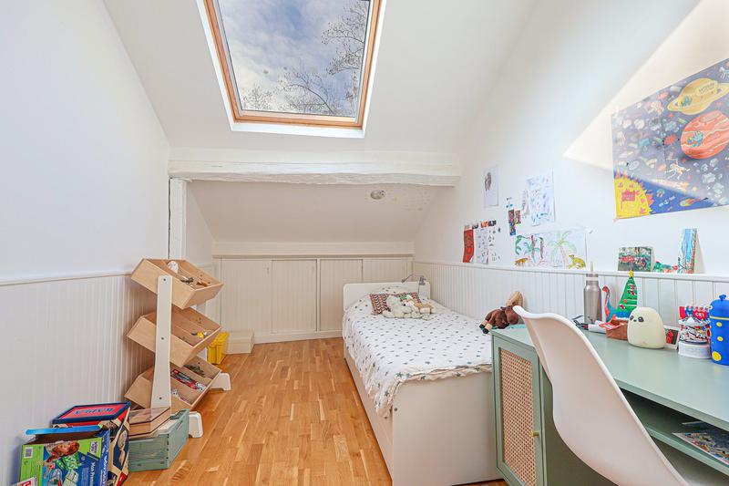 Appartement - 146 m² - 6 pièces