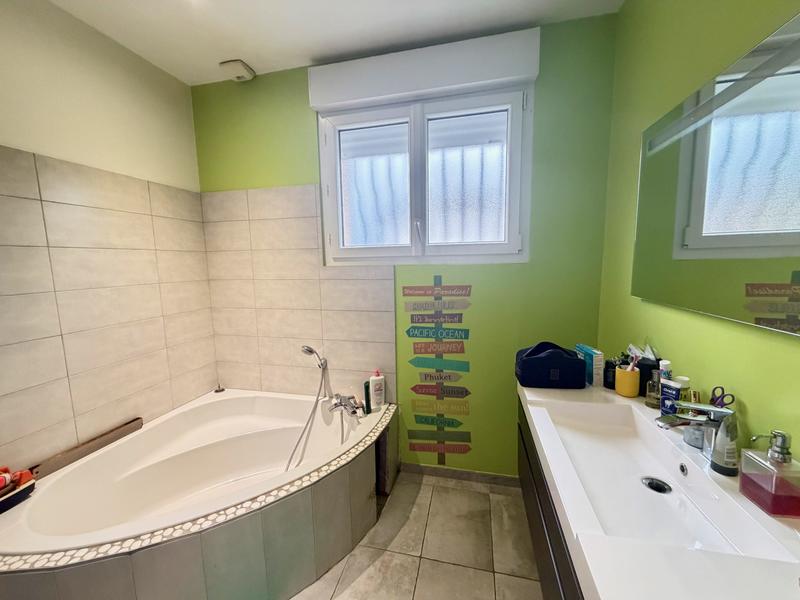 Maison ancienne - 185 m² - 9 pièces