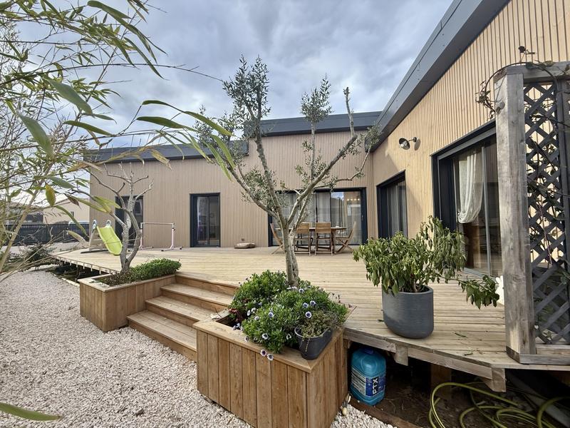 Maison - 143 m² - 5 pièces