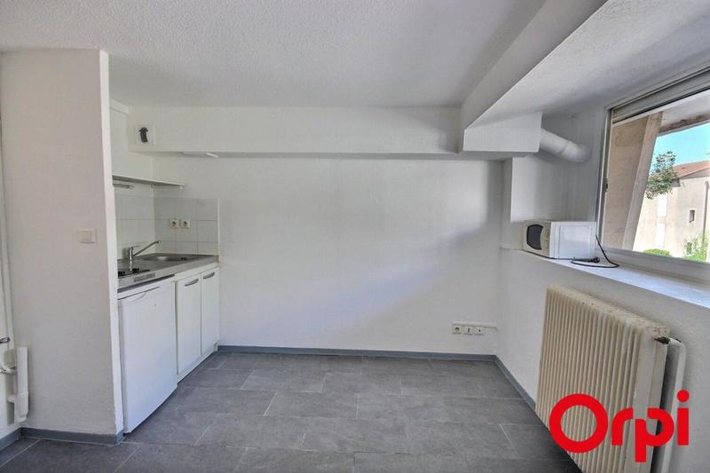Appartement - 16 m² - 1 pièce