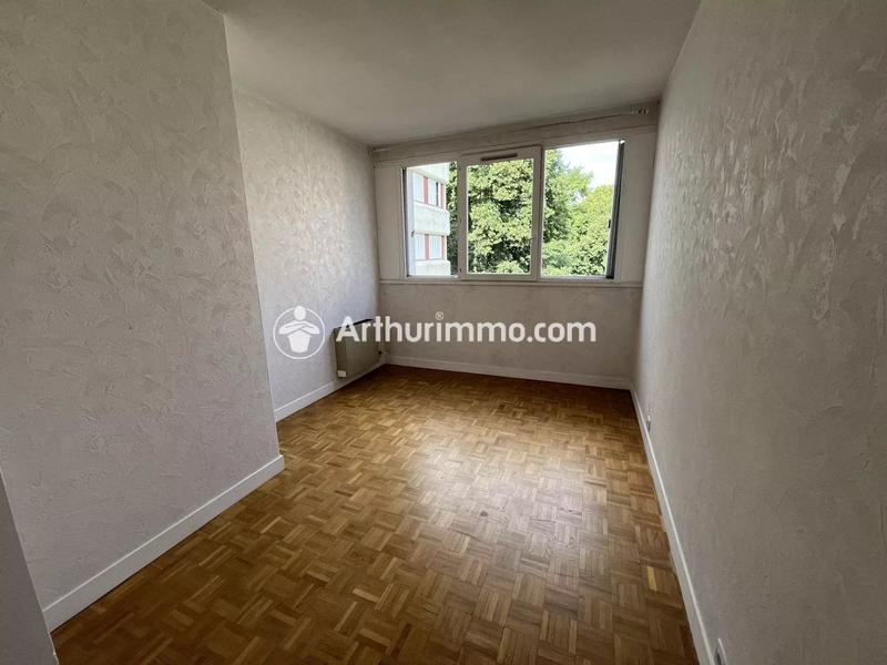 Appartement - 84 m² - 4 pièces