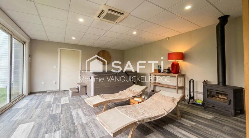 Maison - 274 m² - 12 pièces