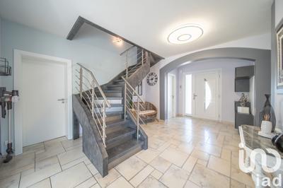 Maison - 167 m² - 4 pièces