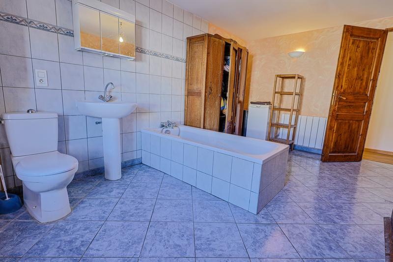 Maison ancienne - 90 m² - 4 pièces