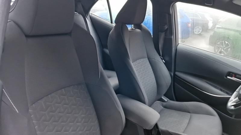 Toyota Corolla Pro Hybride My21 122h Dynamic Business