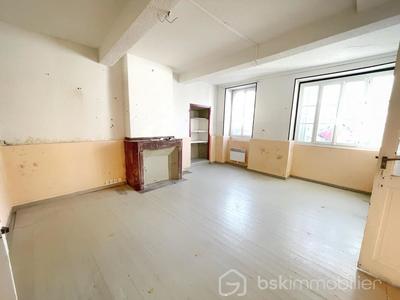 Local commercial - 75 m² - 3 pièces