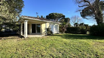 Maison - 98 m² - 4 pièces