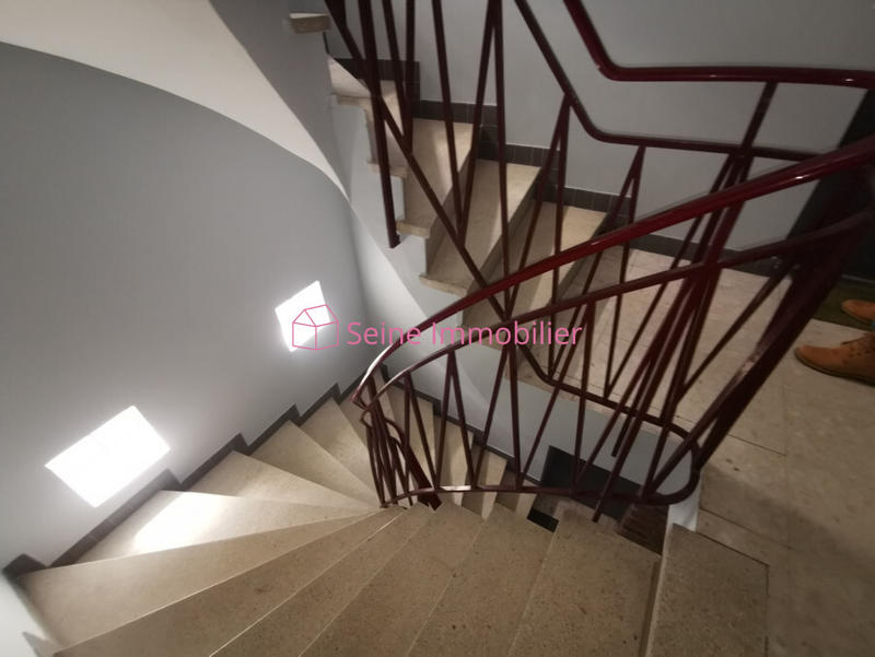 Immeuble - 170 m² - 8 pièces