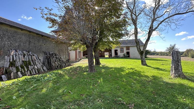 Ferme - 215 m² - 8 pièces