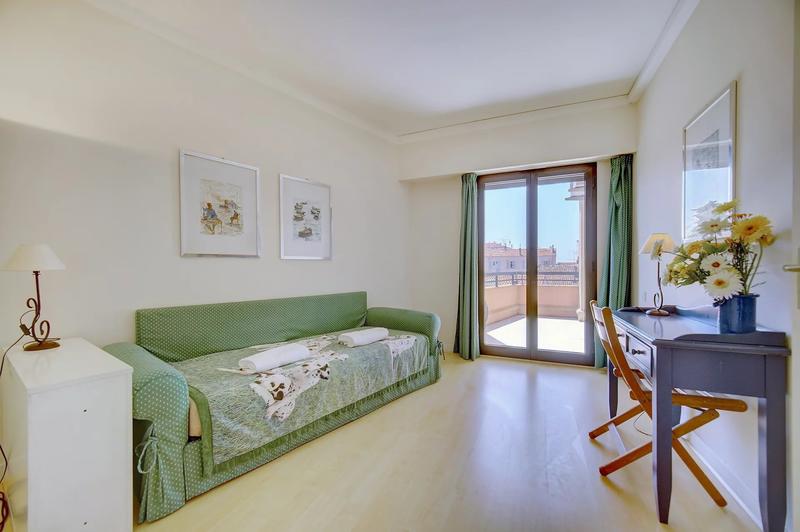 Appartement - 86 m² - 4 pièces