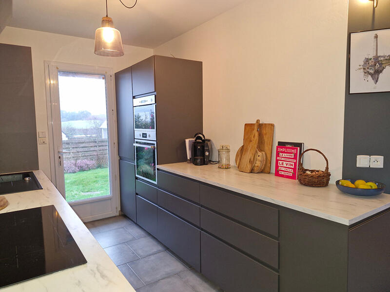 Maison - 144 m² - 7 pièces