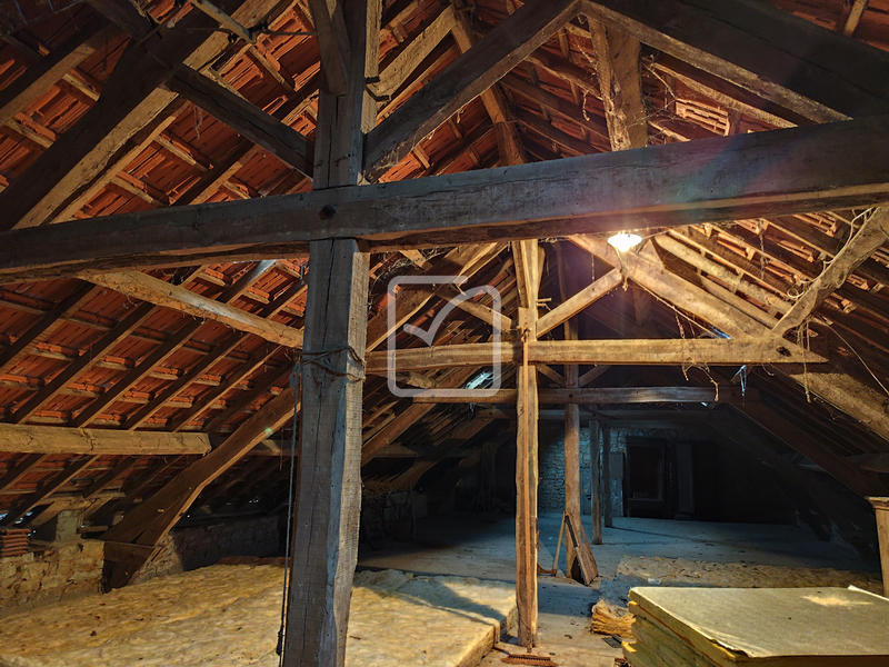 Maison - 150 m² - 9 pièces