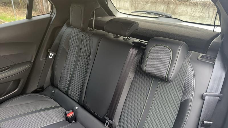 Peugeot 2008 II 1.2 PureTech 130 Eat8 Gt Line