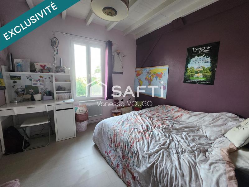 Maison - 221 m² - 5 pièces