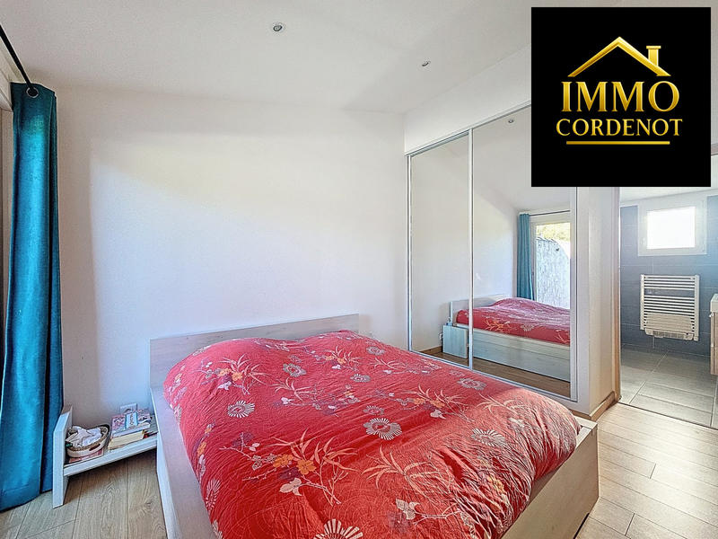 Maison - 111 m² - 4 pièces