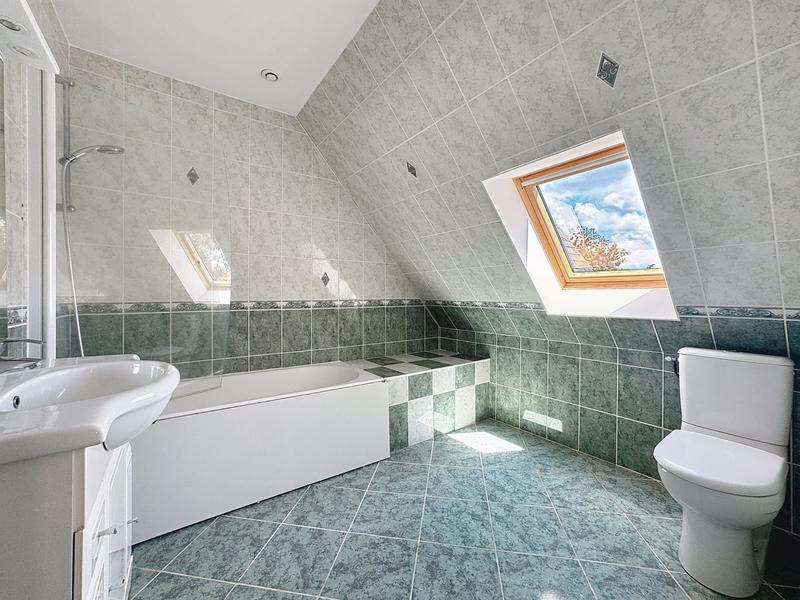 Maison - 128 m² - 6 pièces