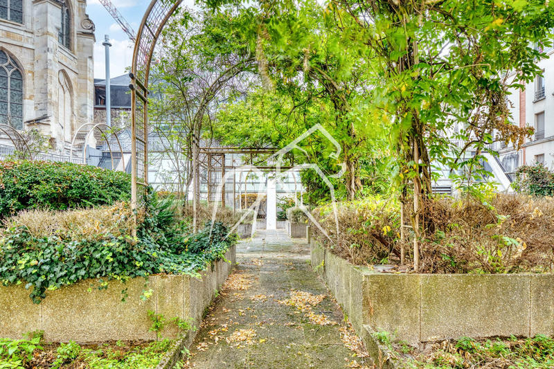 Appartement - 85 m² - 4 pièces