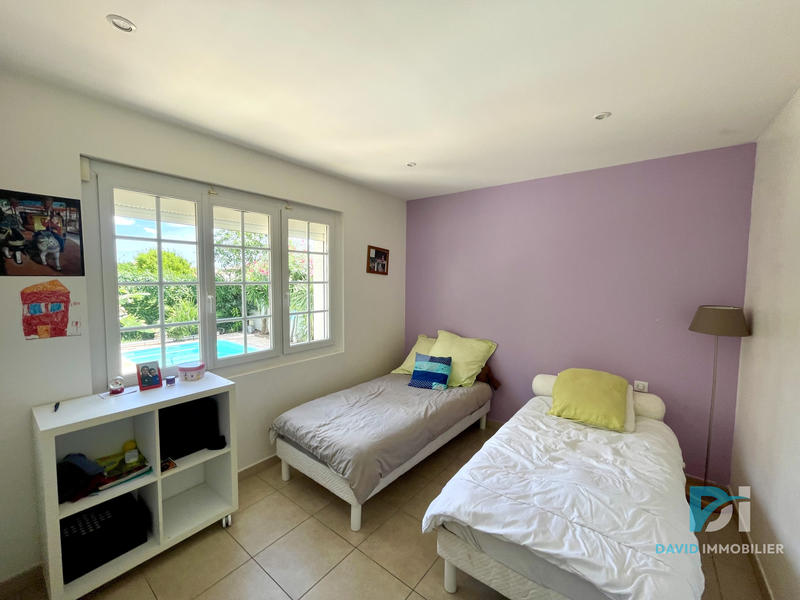 Villa - 164 m² - 6 pièces