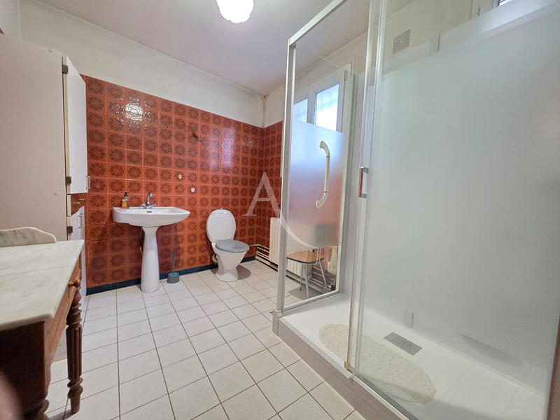 Maison - 96 m² - 4 pièces