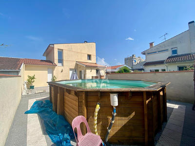 Maison - 111 m² - 5 pièces